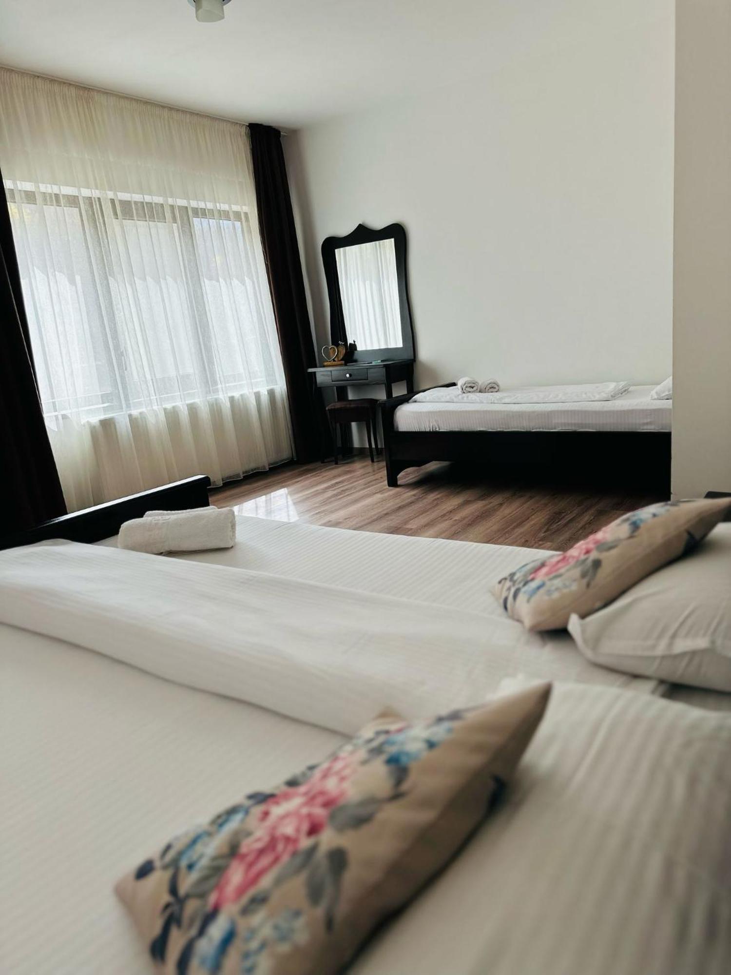 Hotel Casa Valea Cernei Isverna Pokój zdjęcie