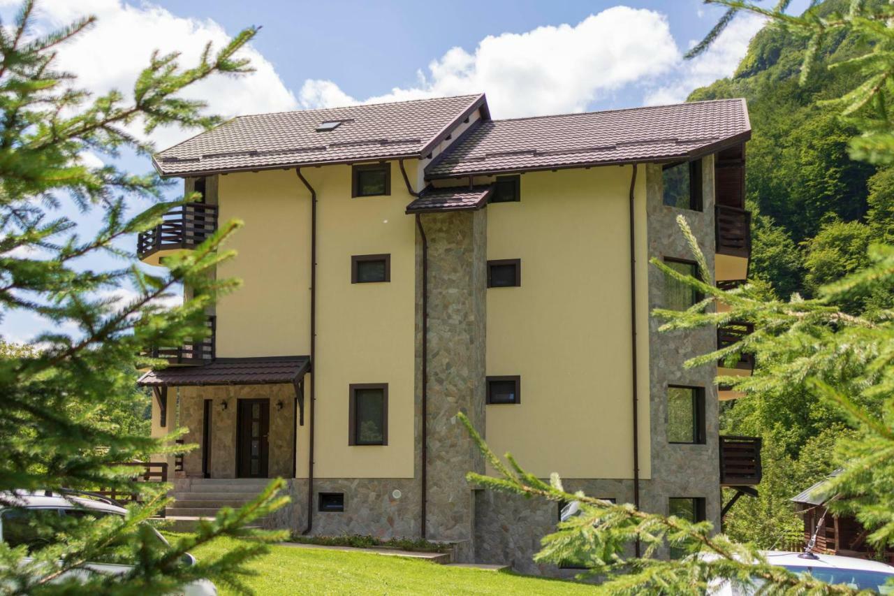 Hotel Casa Valea Cernei Isverna Zewnętrze zdjęcie